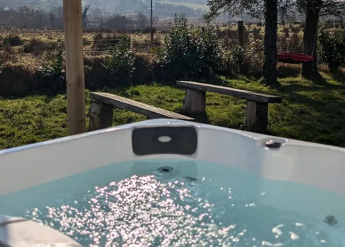 The Red Bridge 펜션